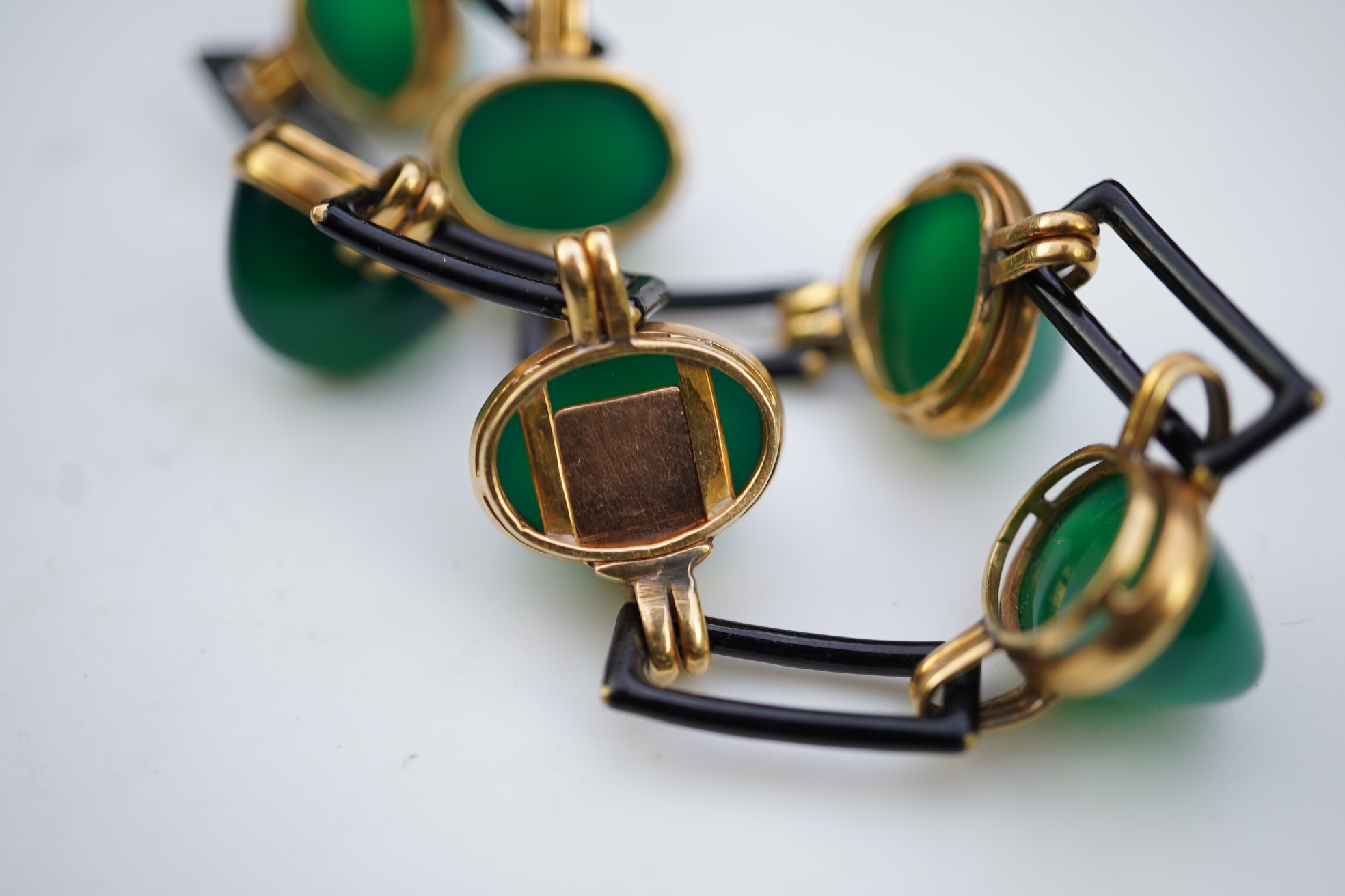 Georges Lenfant, a chalcedony and lacquer bracelet, mid 20th century